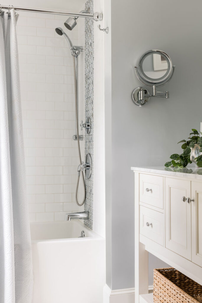 Kitchen & Mudroom project, Bathroom